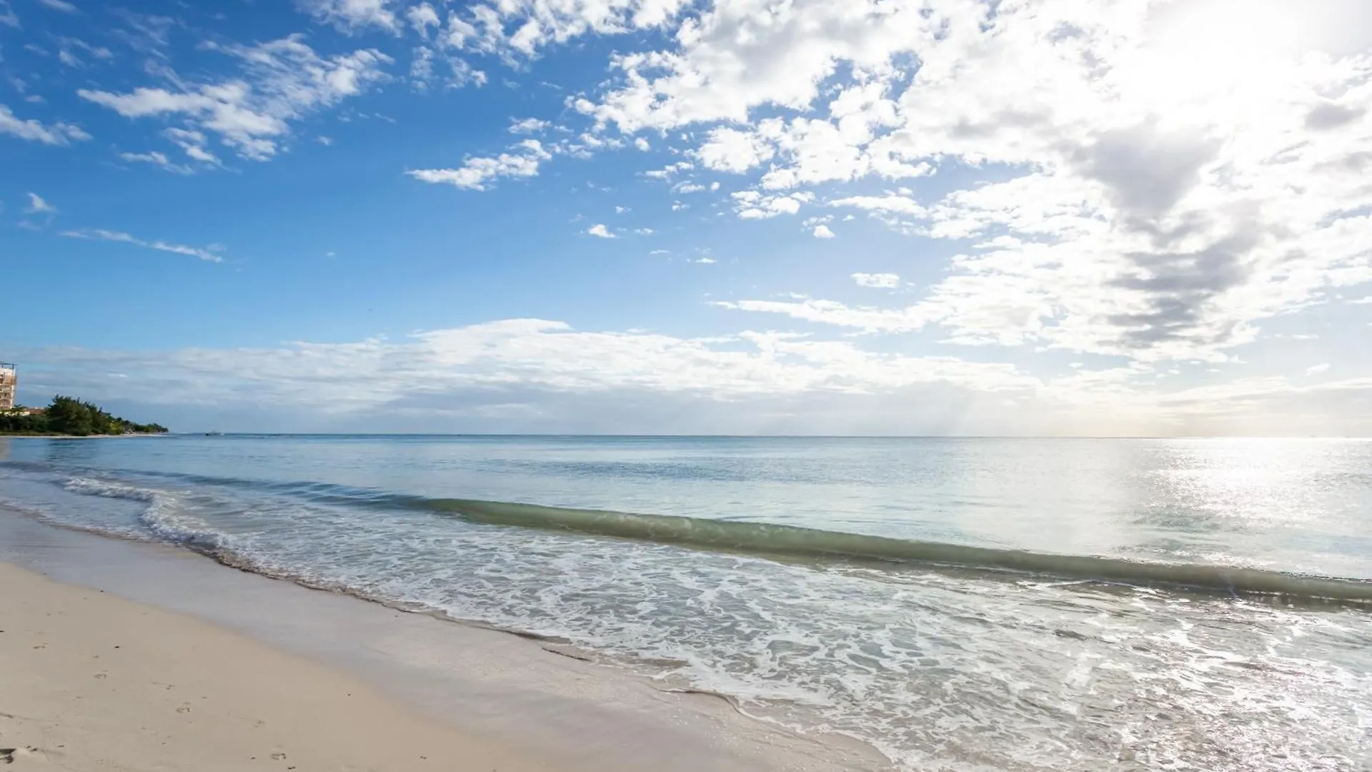 Gorgeous Ocean Front Apartment Casa Shell Condo Playa del Carmen Mexique